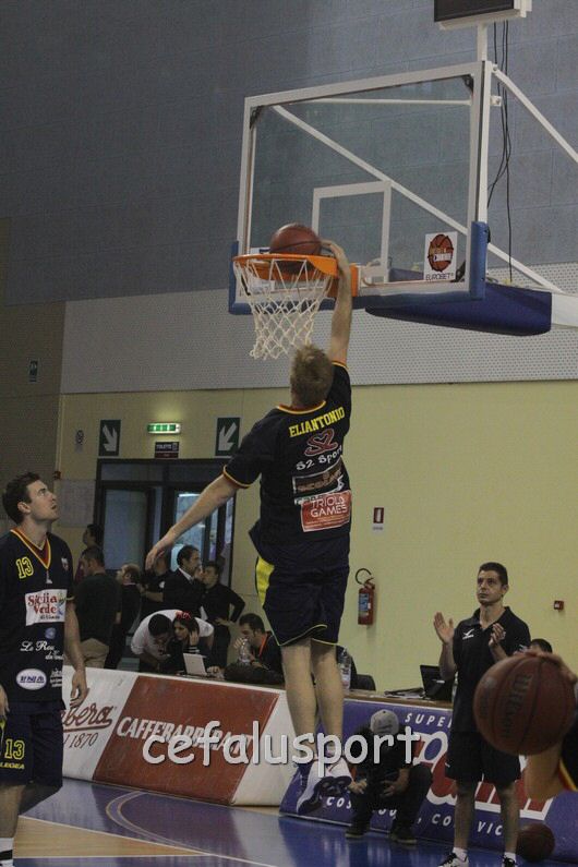 121014 basket 064_tn.jpg